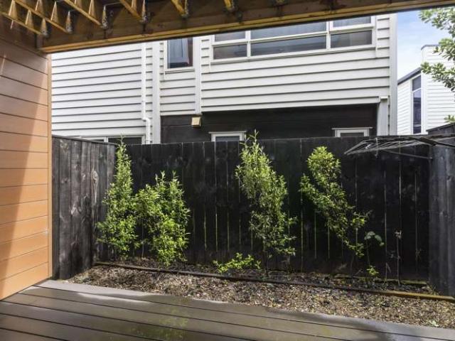 Townhouse for sale in Manurewa, Oroua County