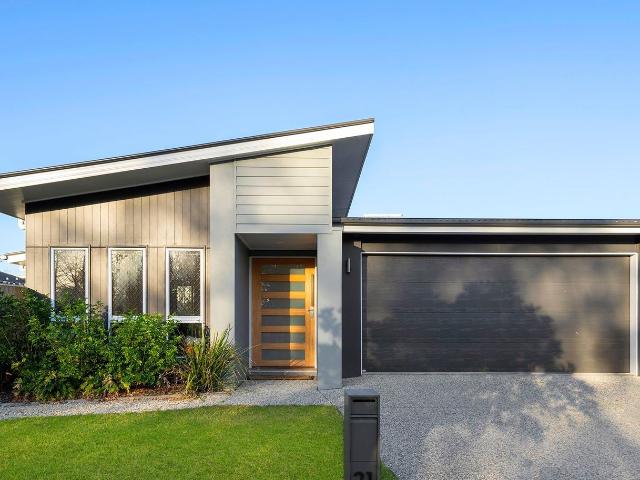Apartment for rent in Pimpama, Gold Coast City