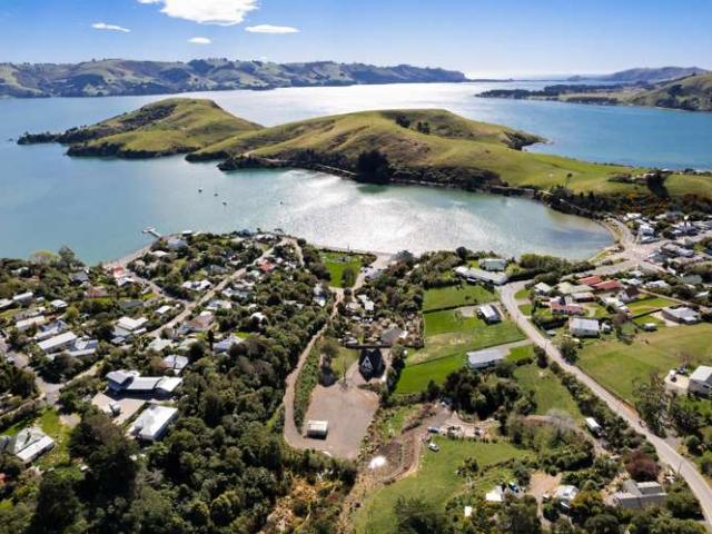 Property for sale in Otakou