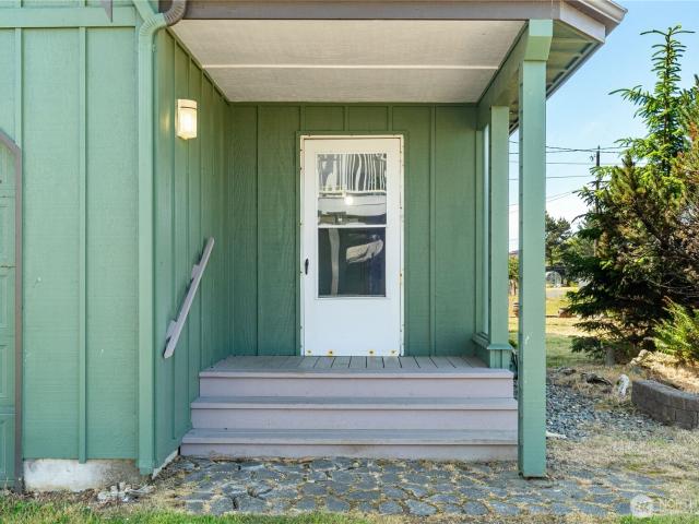 House for sale in Copalis Beach, Washington