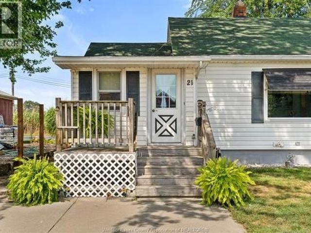 House for sale in Leamington, Ontario