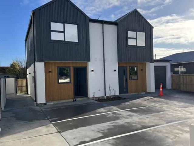 House for rent in Chaslands, Canterbury