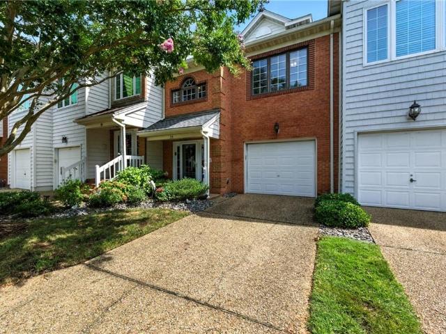 Condo for sale in Hampton
