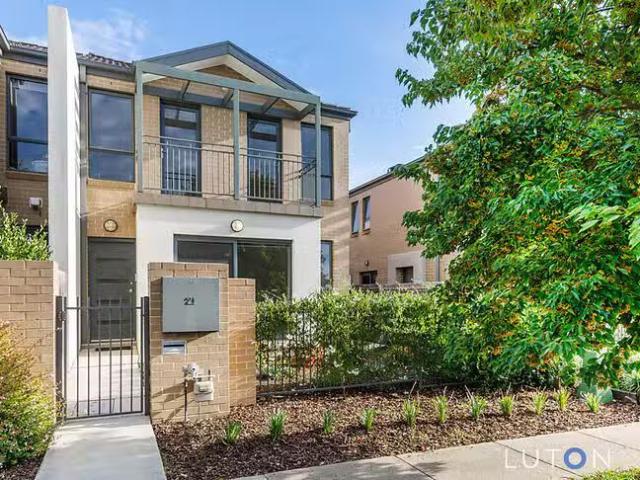 House for rent in Canberra, Gungahlin