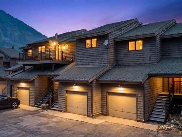 Townhouse for sale in Colorado