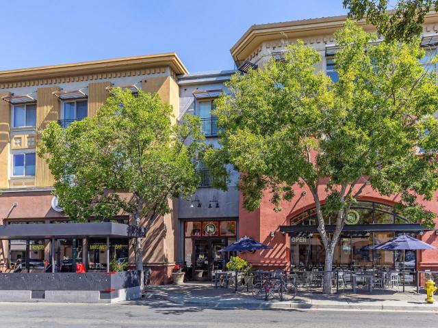 Condo for sale in Campbell