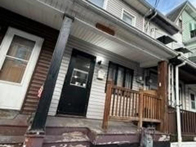 Townhouse for sale in Shamokin, Pennsylvania
