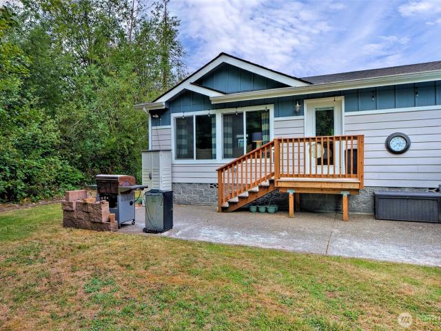 House for sale in Tahuya, Washington