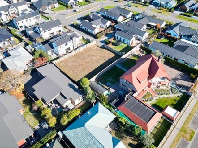 Land for sale in Chaslands, Canterbury