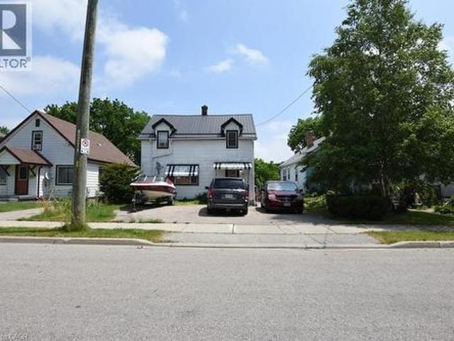 House for sale in Simcoe, Ontario