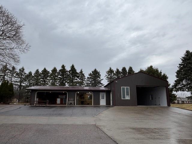 Commercial for sale in Markesan, Wisconsin