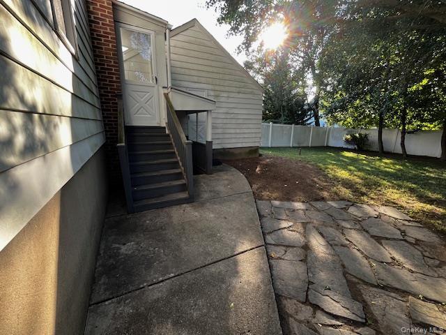 Property for rent in Glenwood, New York