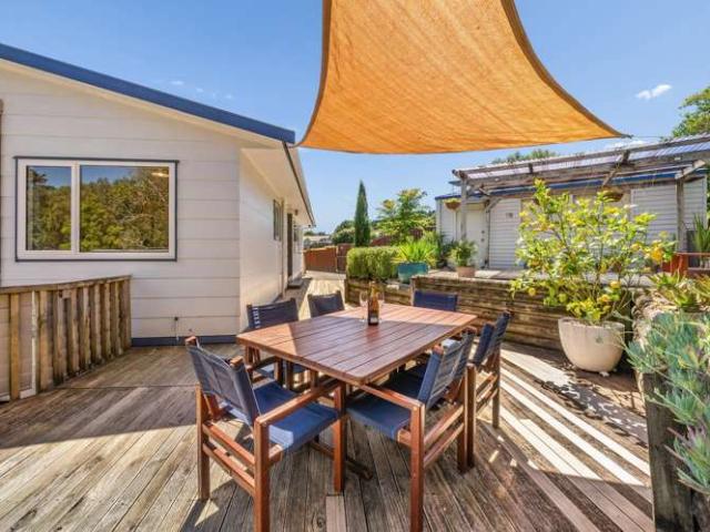 House for sale in Pauatahanui, Wellington