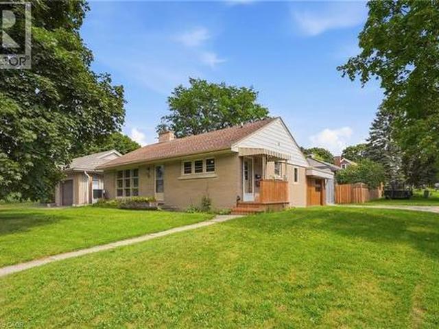House for sale in Kitchener, Ontario