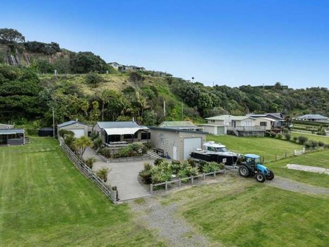 House for sale in Waihau Bay, Bay Of Plenty