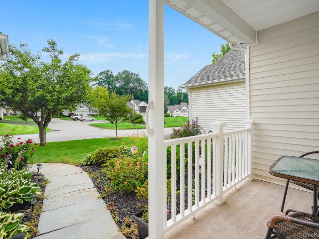Condo for sale in Poughquag, New York
