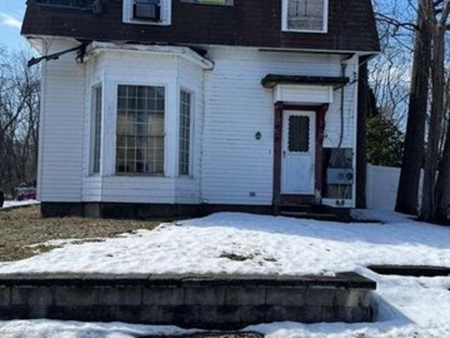 House for sale in Athol, Massachusetts