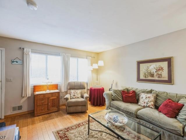 Condo for sale in Bedminster, New Jersey