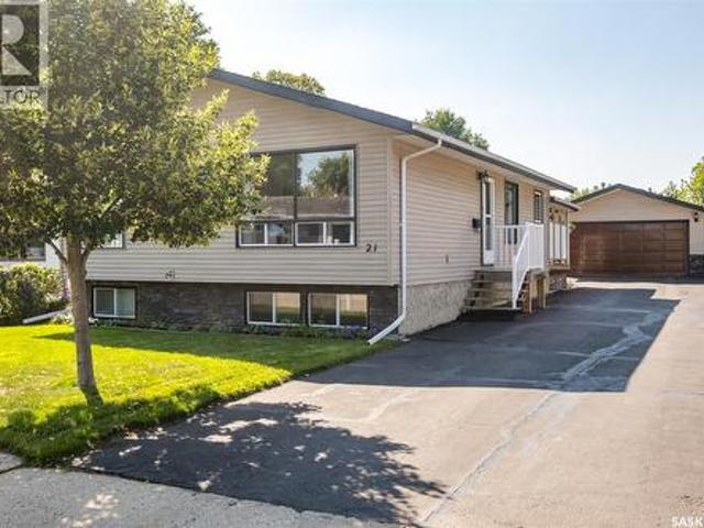House for sale in Prince Albert, Saskatchewan