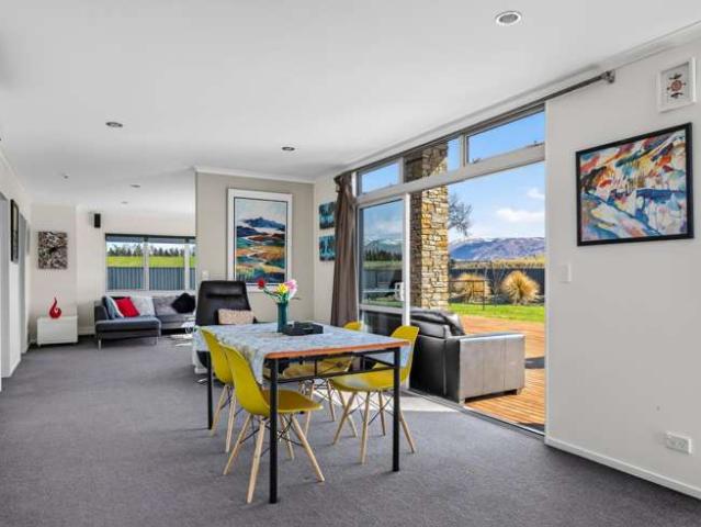 House for sale in Otakou