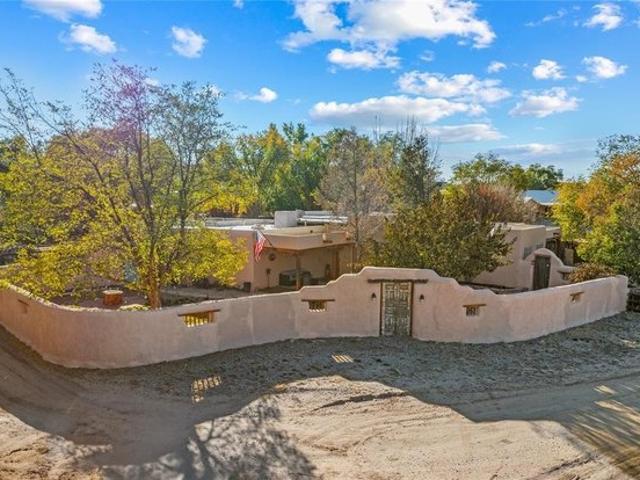 House for sale in Dona Ana, New Mexico