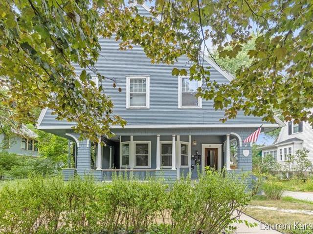 House for sale in Third Ward, Grand Rapids