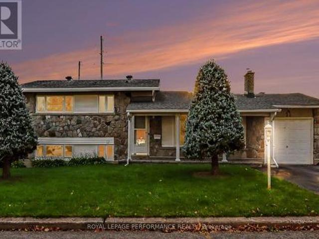 House for sale in Bay, Ottawa
