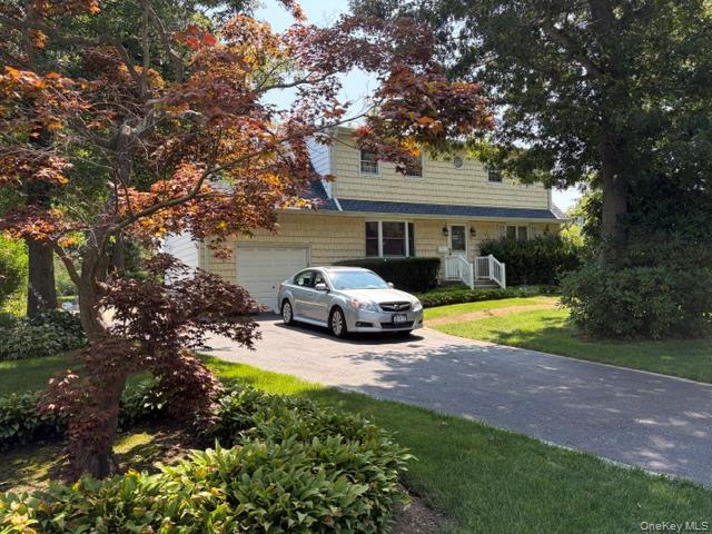 House for sale in Huntington, New York