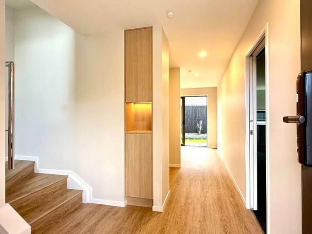 Townhouse for rent in Takapuna