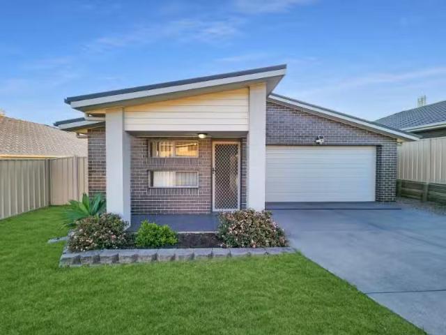 House for rent in Summerland Point, New South Wales
