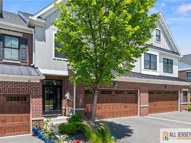 Townhouse for sale in Plainsboro, New Jersey