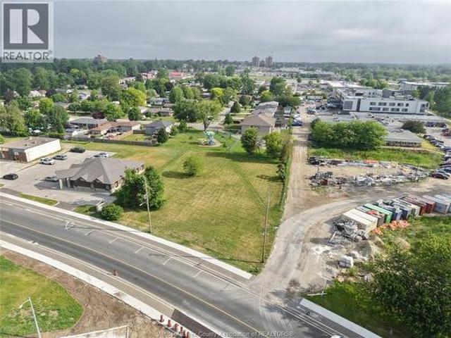 Commercial for sale in Leamington, Ontario