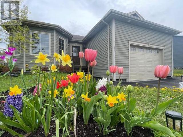 House for sale in Corner Brook, Newfoundland And Labrador