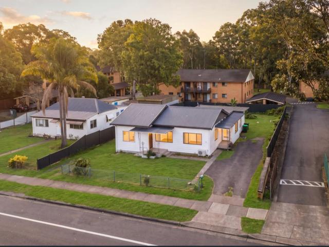Granny Flat for rent in Sydney, New South Wales