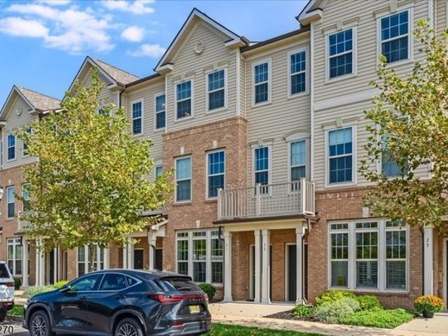 Townhouse for sale in Somerville, New Jersey