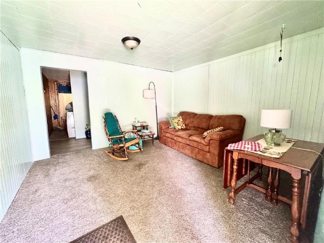 House for sale in Edinburg, Pennsylvania