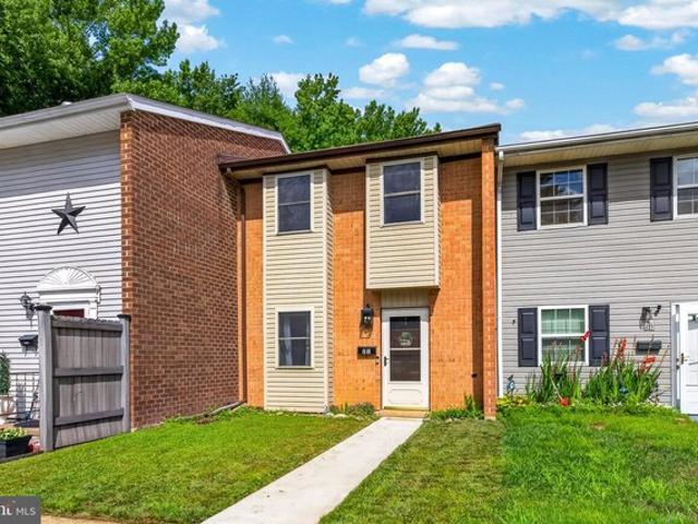 Townhouse for sale in Delaware