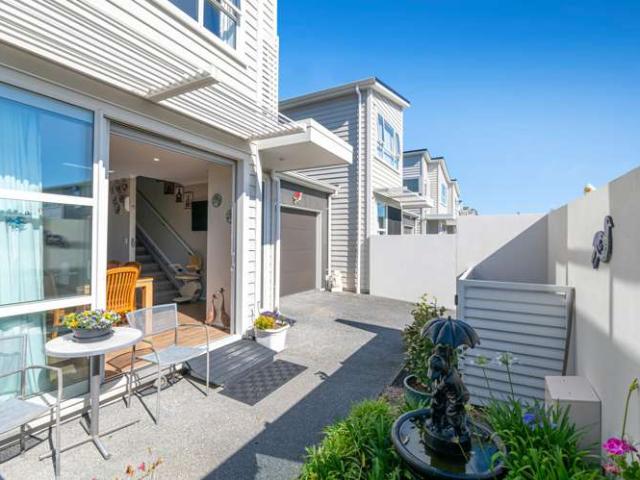 House for sale in Whangaparāoa, Hibiscus and Bays