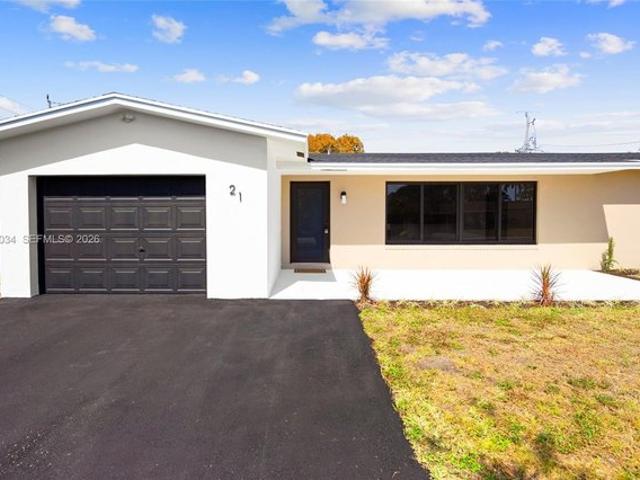 House for sale in Pompano Beach, Florida
