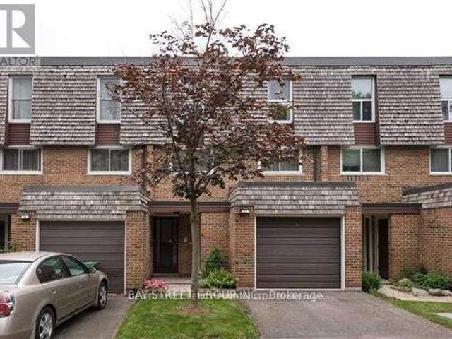 Townhouse for rent in Woburn, Ontario
