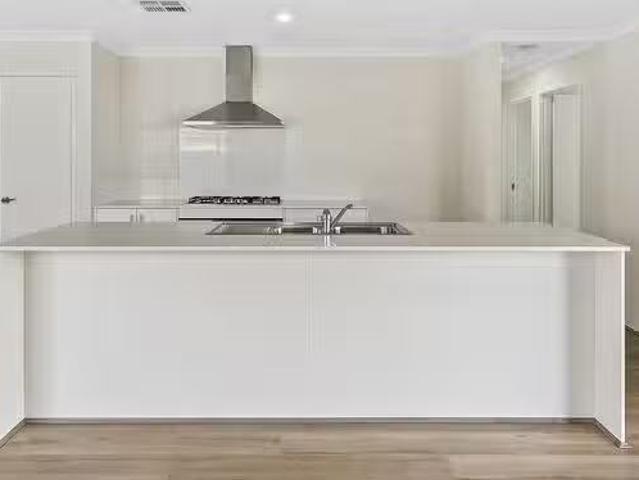 House for rent in Parklands, Western Australia