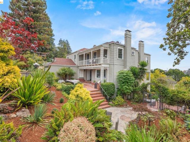 House for sale in Piedmont, California