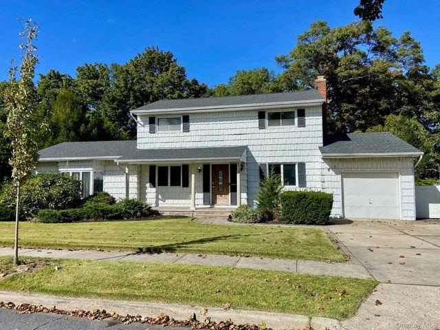 House for sale in Commack, Town of Huntington