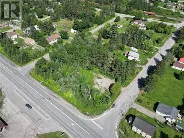 House for sale in Nairn And Hyman, Ontario