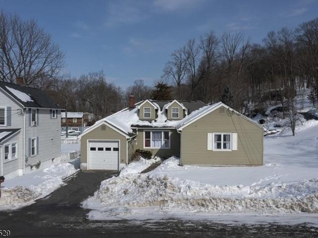House for sale in Ogdensburg, New Jersey