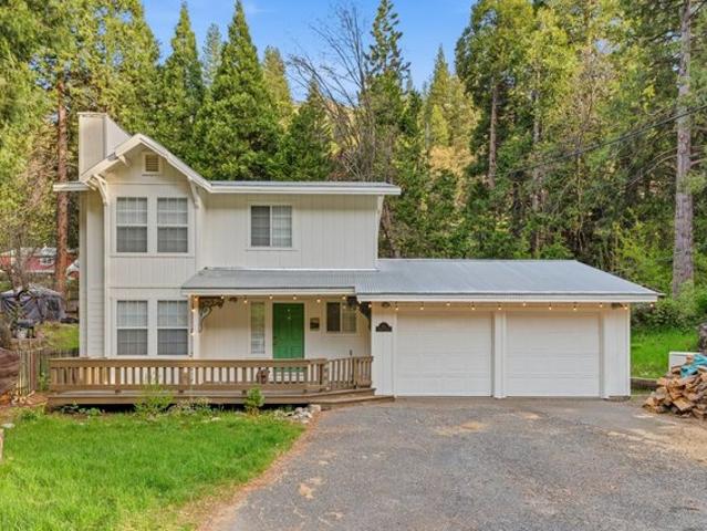 House for sale in Sierra City, California