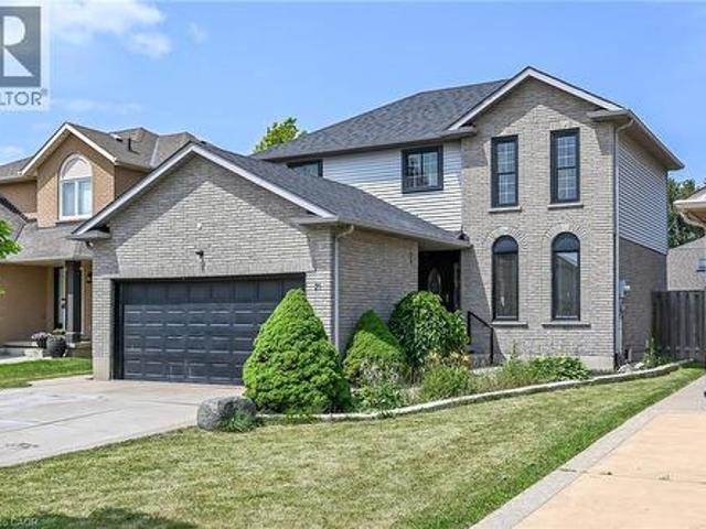 House for sale in Ancaster, Ontario