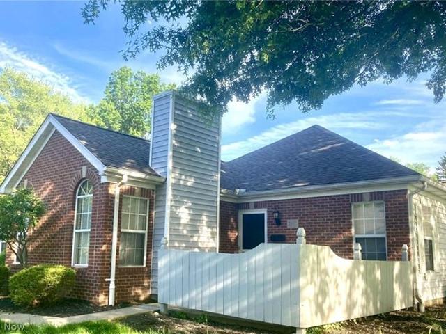 Condo for sale in Canfield, Ohio