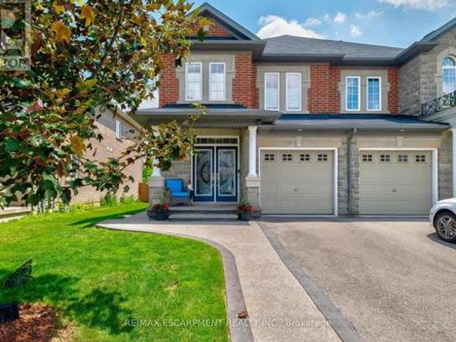 House for sale in Ancaster, Ontario