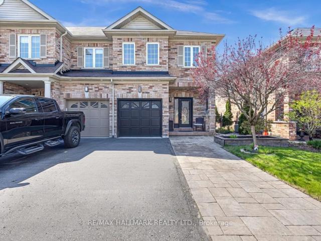 Townhouse for sale in Woburn, Ontario
